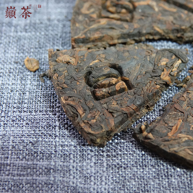 [Ripe Pu-erh] 2018 ChaQu 66g Menghai pure land ancient tree mix tea