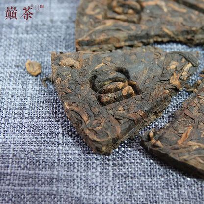 [Ripe Pu-erh] 2018 ChaQu 66g Menghai pure land ancient tree mix tea